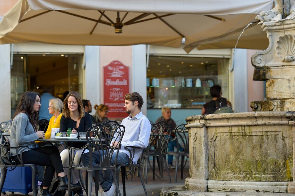 Residence Del Messaggero Rovereto  Kültér fotó